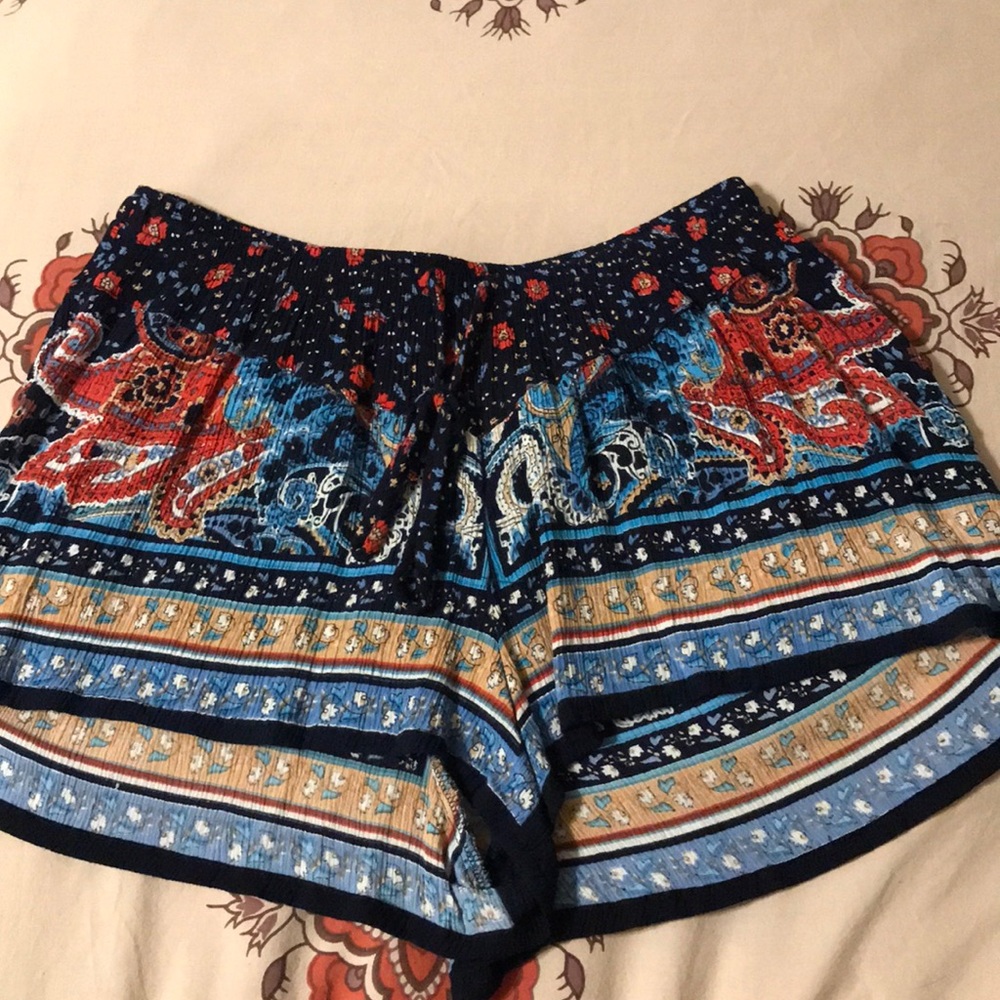 NWOT size small shorts